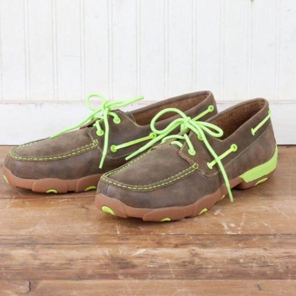 1HR SALE ONLY! New Twisted X shoes